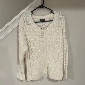 NWT Francesa’s V-Neck Sweater